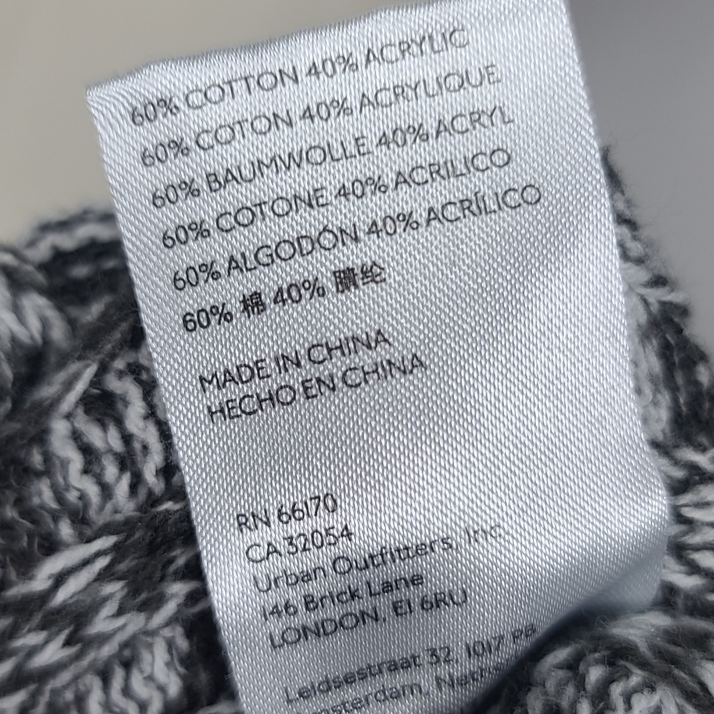 Urban Outfitters BDG Kellan Button Down Cardigan L - Picture 9 of 9